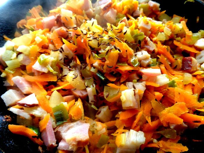 Кабачковая фаршированная &amp;quot;бомба&amp;quot;