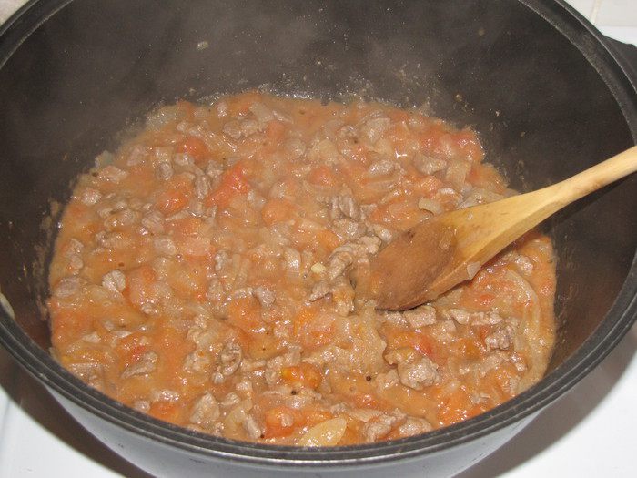 Мош угра, машевый суп с лапшой