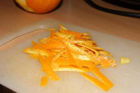 Фокачча с помидорами черри и цедрой апельсина в мультиварке