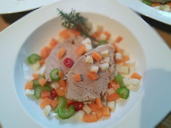 Телячье заливное