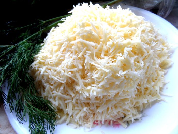 Торт из лосося с прослойкой из хачапури