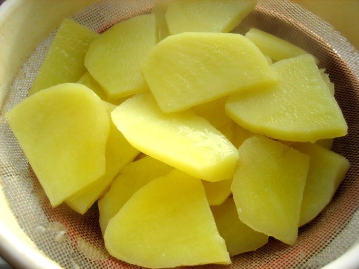 Овощи под сырной крошкой