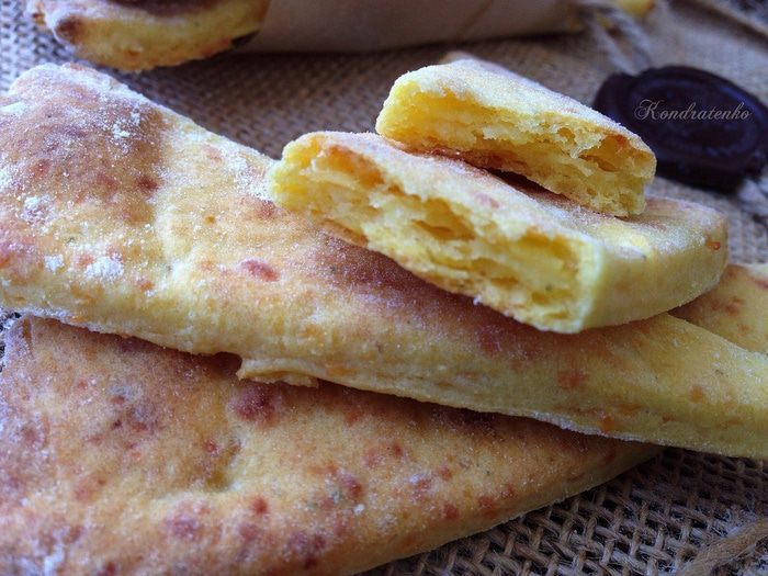 Картофельное печенье с сыром и прованскими травами