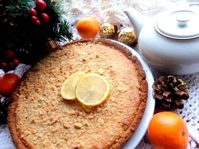 Песочный пирог с кремом на сгущенке