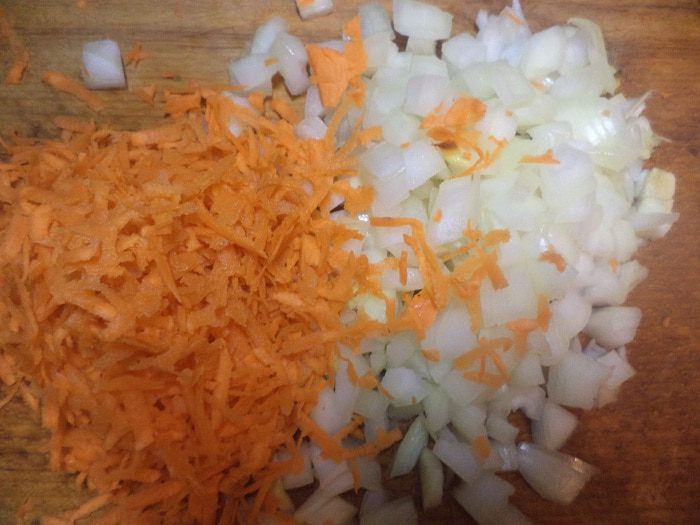 Суп  &amp;quot;Счастье  Рокфора&amp;quot;  с  курицей,  рисом  и  плавленым  сыром