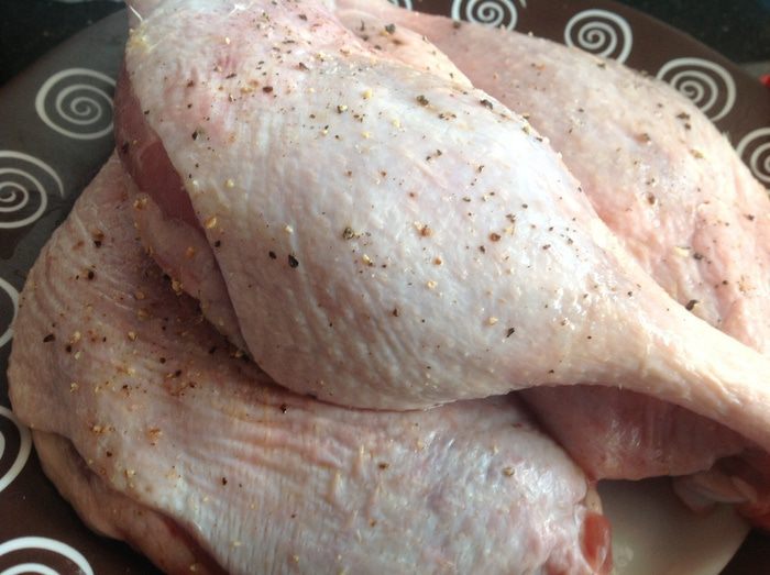 Утиные ножки, запеченные с овощами