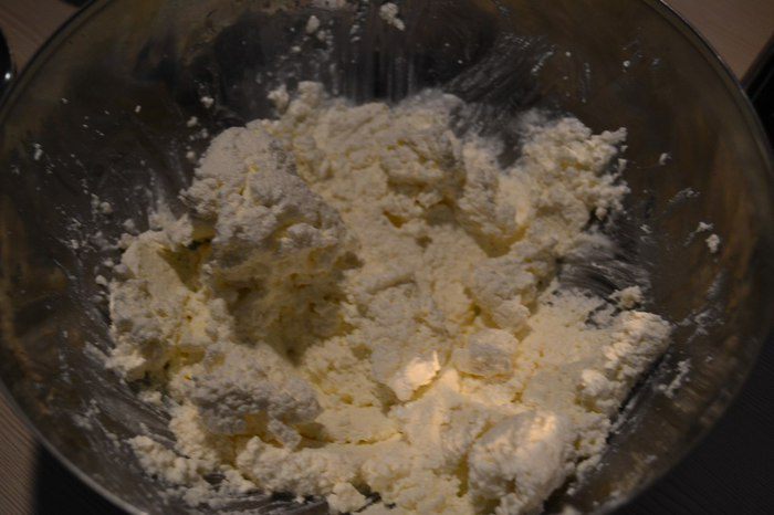 Творожный бездрожжевой кулич