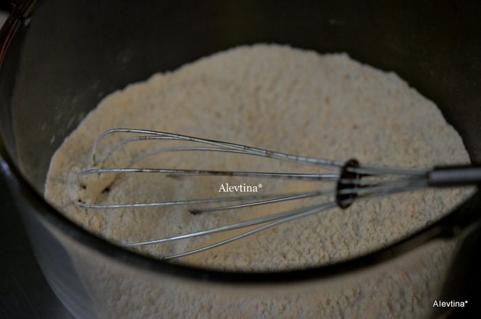 Быстрый кекс с маком и вареньем 