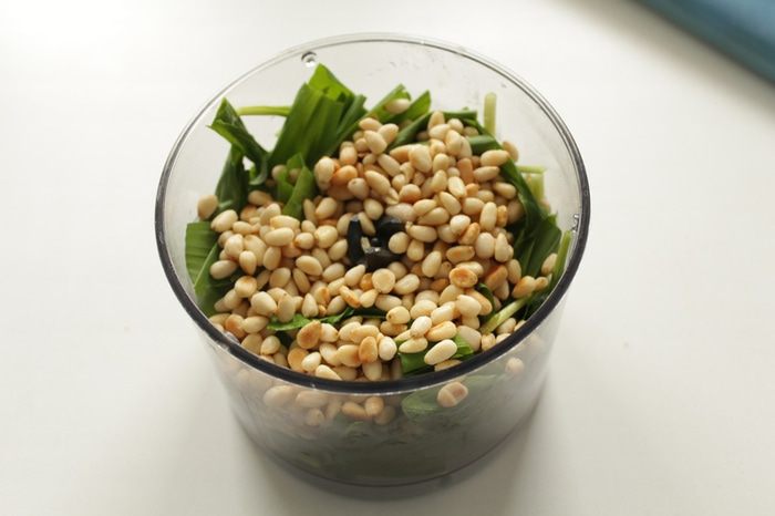 Песто из черемши