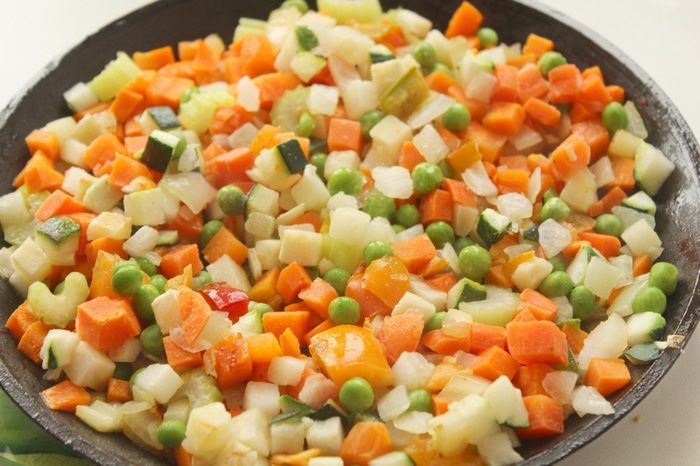 Наваристая чечевичная похлебка