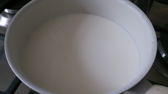 Блинчики с клубникой и заварным кремом