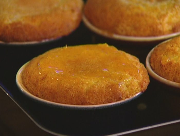 Лимонные кексы с карамелью