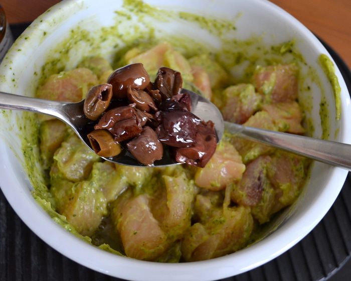 Террин из курицы с песто