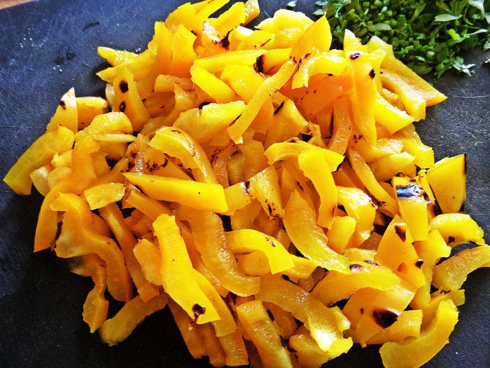 Морковный салат с курицей