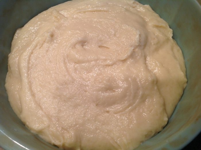 Медовый пирог с клубникой