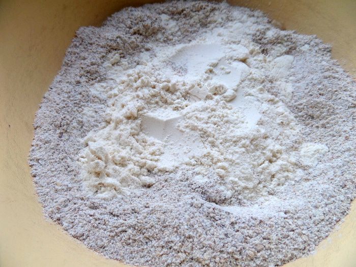 Деревенская галета с пшеном и творогом