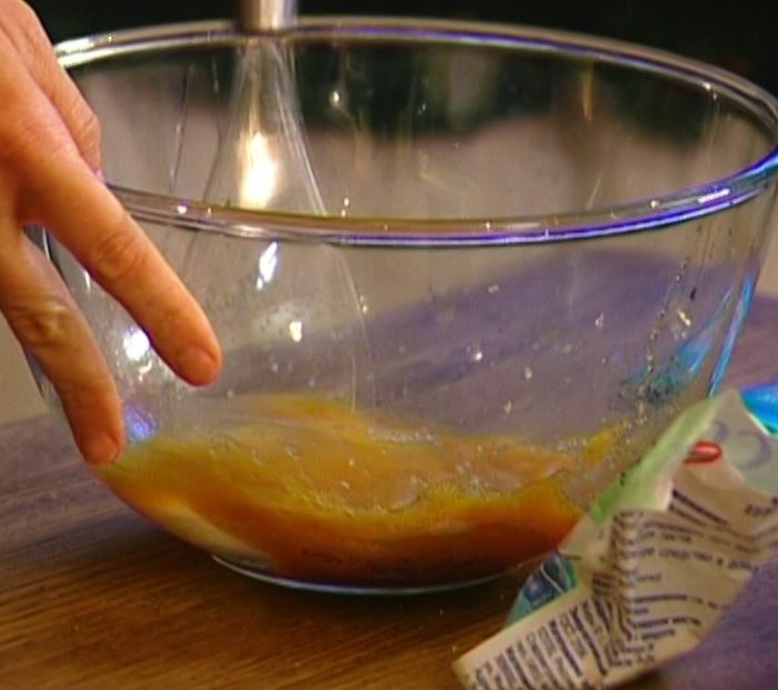 Медовые оладьи с имбирем, гвоздикой и корицей 