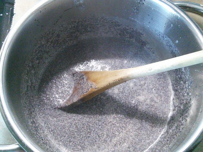 Сливовый тарт с маковой начинкой 