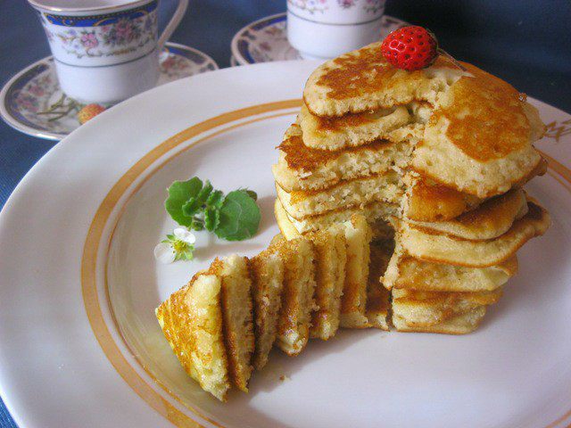 Оладьи на молоке с корицей