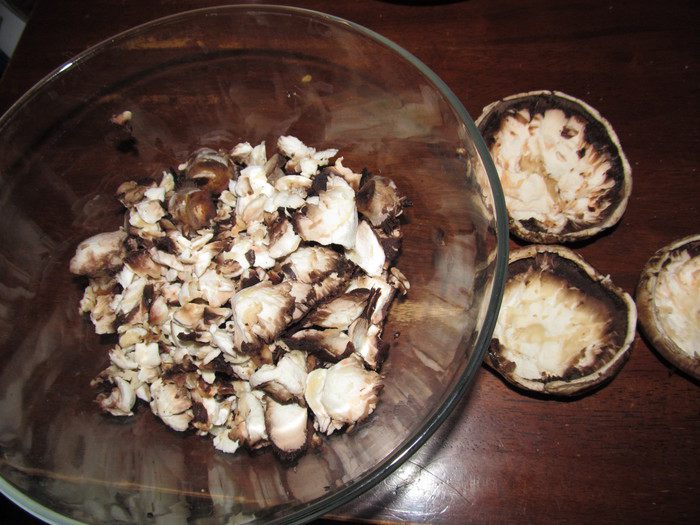 Фаршированные грибы