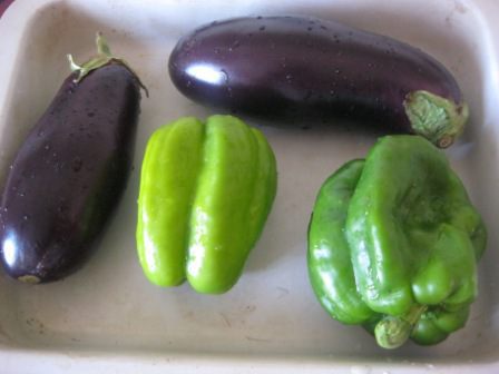 Дип из запеченных баклажанов и перца