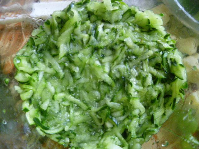 Огурцы в огурцах