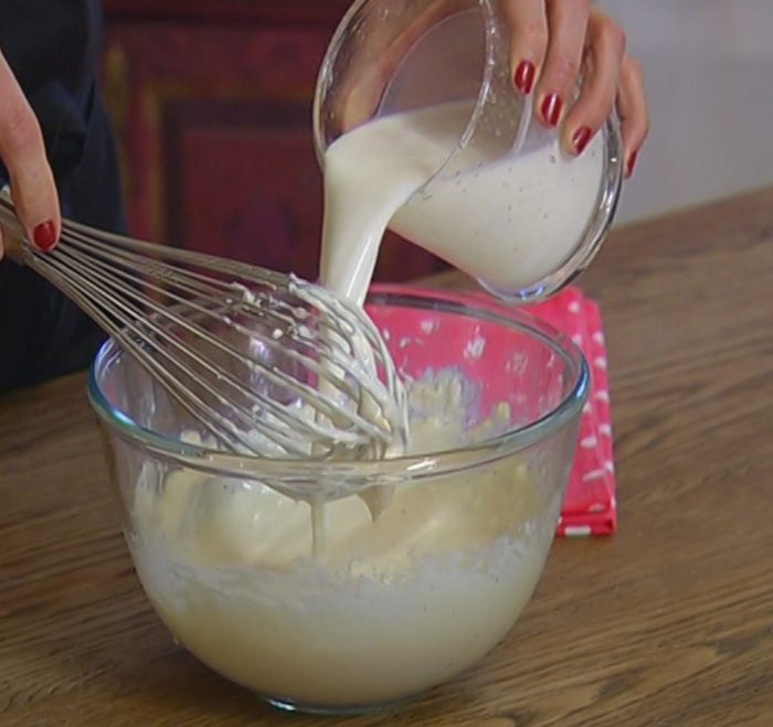 Запеканка из макарон с горошком, цукини и творогом 