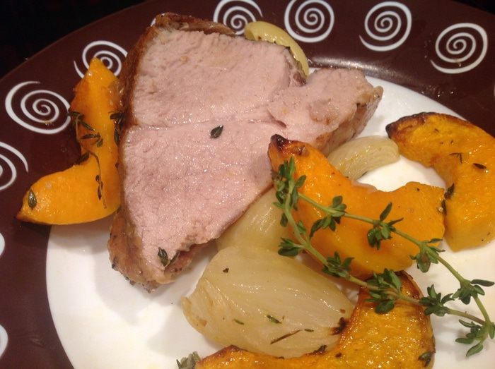 Свинина с тыквой и пряными травами