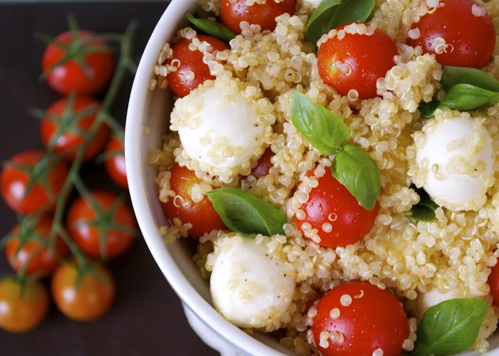 Салат с киноа &amp;quot;Триколор&amp;quot;