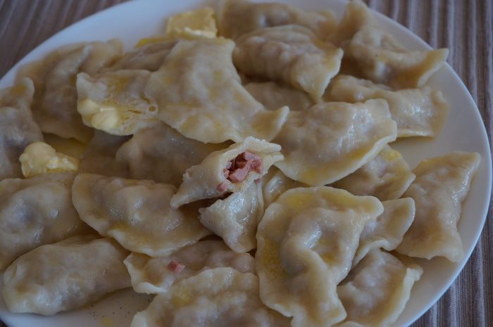 Вареники с колбасой