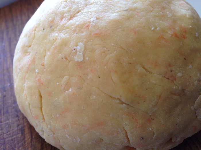 Морковно-ореховое печенье с трещинками