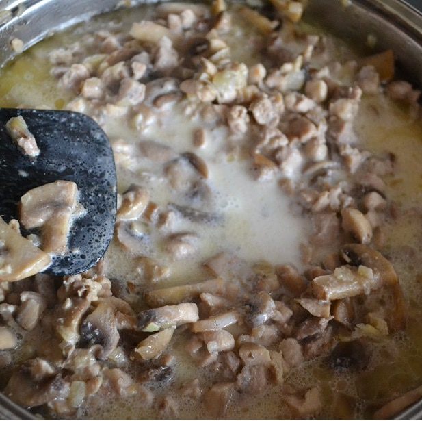 Феттучине с курицей и грибами