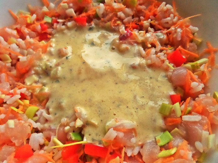 Куриные котлеты с рисом и овощами