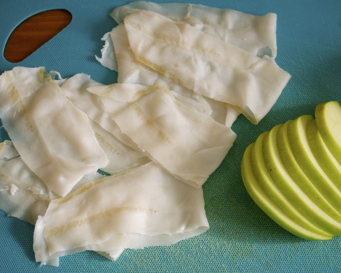 Свинина, запеченная с яблоками