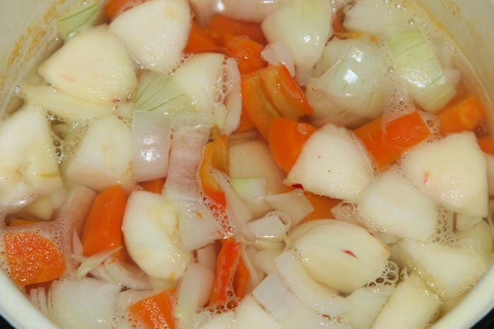 Суп-пюре из запеченной тыквы с перцами