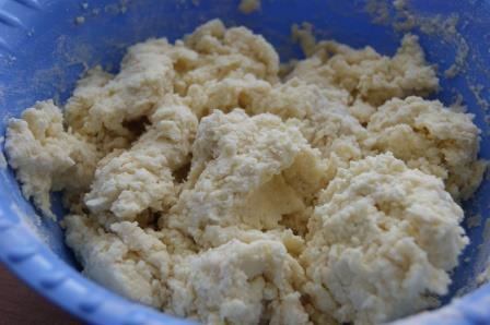 Творожное печенье с корицей