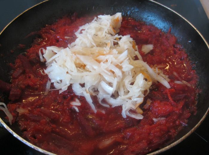 Борщ с грибами