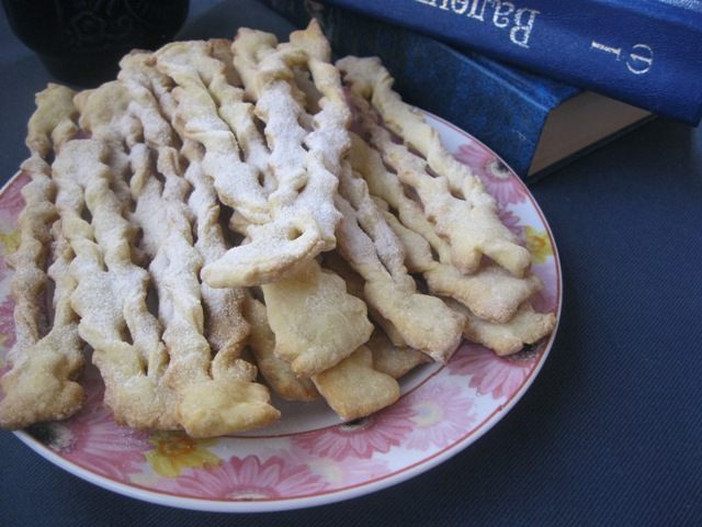 Печенье &amp;quot;Хворост&amp;quot; в духовке