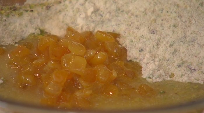 Печенье «Мадлен» с фисташками 