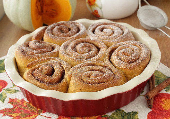 Тыквенные булочки с корицей