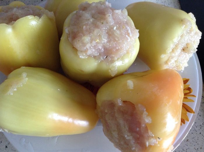 Фаршированные перцы в мультиварке