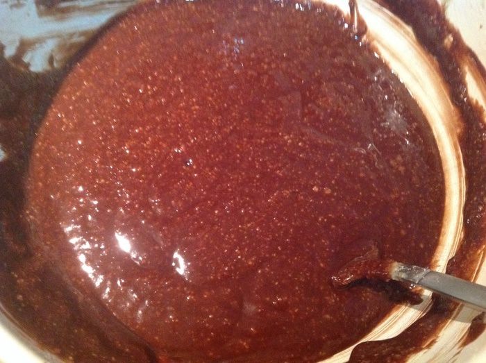 Шоколадный торт с миндалем