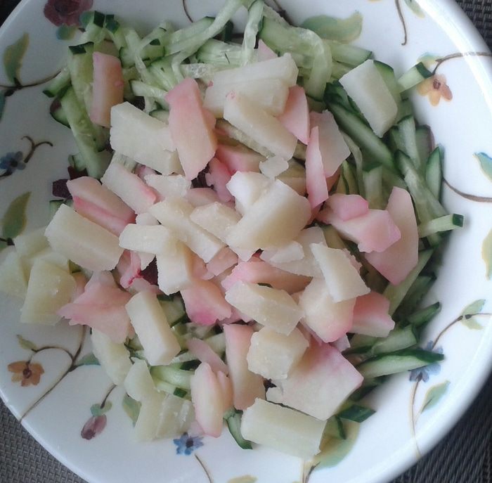 Холодный суп на свекольном квасе