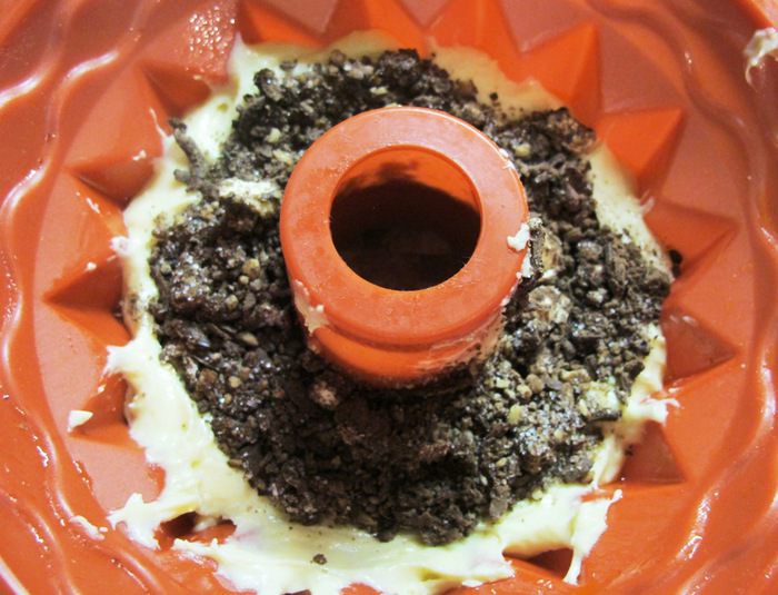 Кекс шоколадно-ореховый на сметане