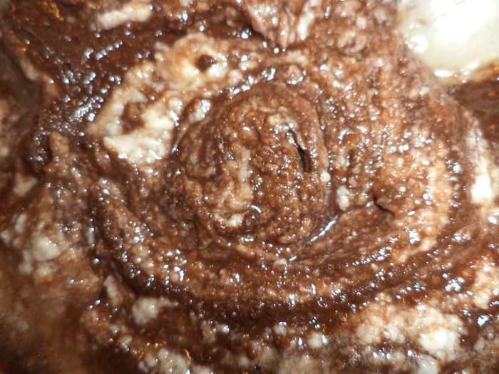 Шоколадные трюфели с двумя видами шоколада