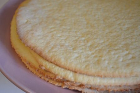 Песочный торт с шоколадным пудинговым кремом