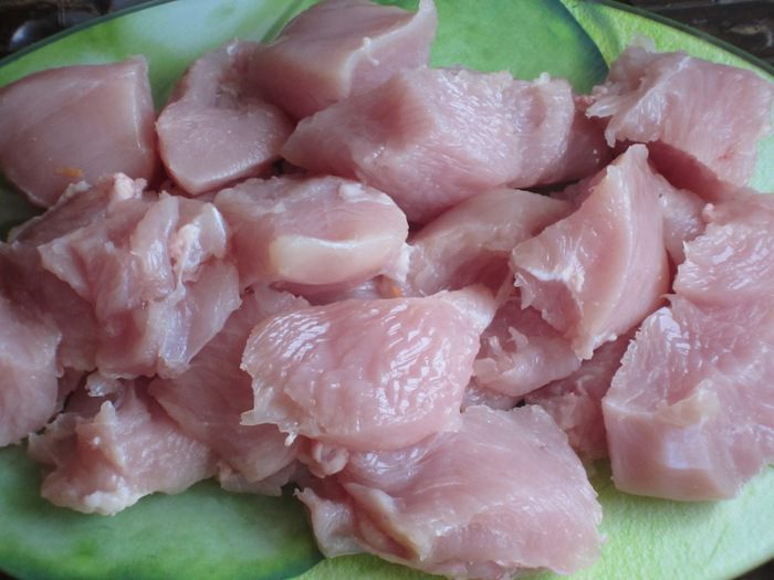 Филе индейки под сливочным соусом с грибами