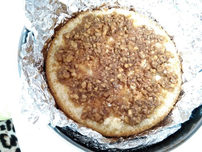 Торт с муссом крем-брюле из мороженого ко дню святых Петра и Февронии 