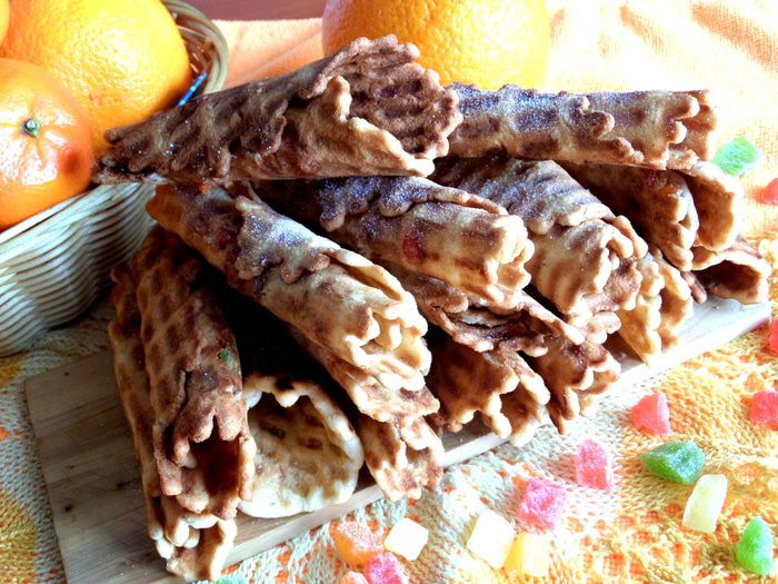 Хрустящие вафли с цукатами