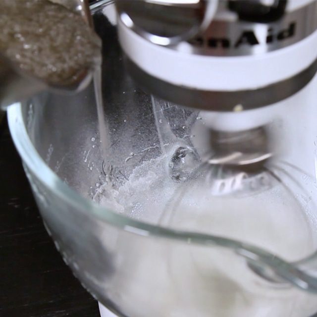 Макаронс с шоколадной начинкой